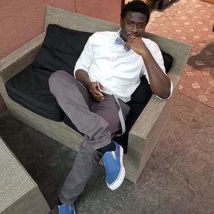 Meet your Posher, Dylan